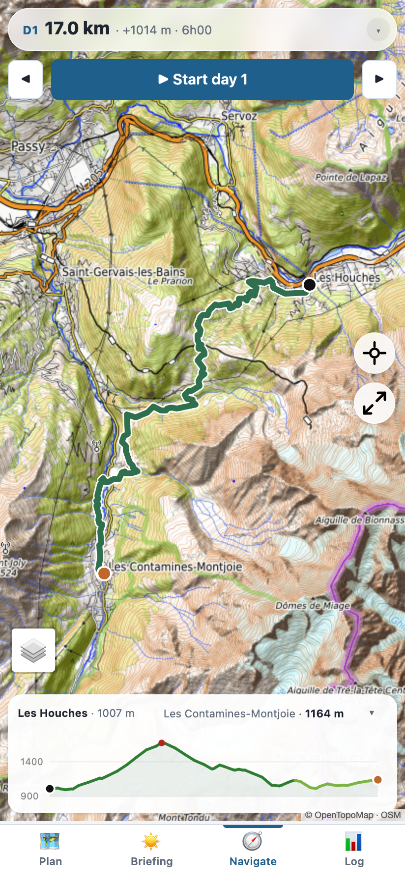 Navigation with the offline topo map and live position